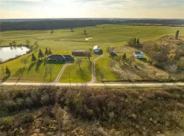 West Lincoln, Ontario L0R1E0, 2 Bedrooms Bedrooms, ,2 BathroomsBathrooms,Single Family,For Sale,H4180167 West Lincoln, Ontario L0R1E0, 2 Bedrooms Bedrooms, ,2 BathroomsBathrooms,Single Family,For Sale,H4180167