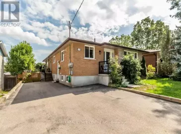 19 Yager, Kitchener, Ontario N2M4N1, 8 Bedrooms Bedrooms, ,5 BathroomsBathrooms,Single Family,For Sale,Yager,X7310602