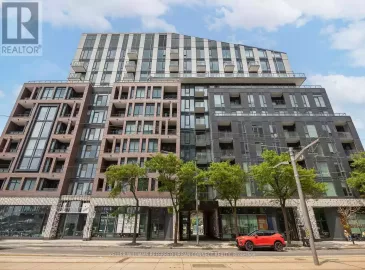 1808 St. Clair, Toronto, Ontario M6N1J5, 2 Bedrooms Bedrooms, ,2 BathroomsBathrooms,Single Family,For Lease,St. Clair,W7311560