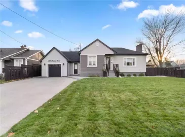 Stoney Creek, ON L8E1N7, 3 Bedrooms Bedrooms, ,2 BathroomsBathrooms,Single Family,For Sale,H4180473
