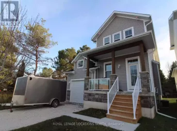 11 Locke, Clearview, ON L0M1S0, 3 Bedrooms Bedrooms, ,3 BathroomsBathrooms,Single Family,For Sale,Locke,S7311898