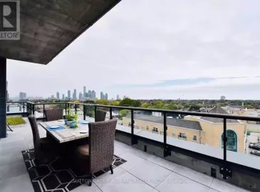 7 Smith Crescent, Toronto, Ontario M8Z0G3, 2 Bedrooms Bedrooms, ,2 BathroomsBathrooms,Single Family,For Lease,Smith,W7311966
