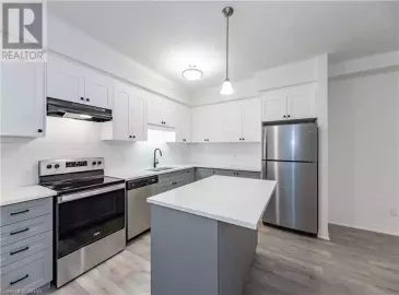 261 WOODBINE Avenue, Kitchener, Ontario N2R0S7, 3 Bedrooms Bedrooms, ,2 BathroomsBathrooms,Single Family,For Lease,WOODBINE,40514920