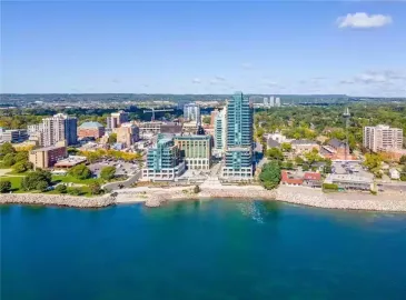 Burlington, ON L7R0G2, 2 Bedrooms Bedrooms, ,3 BathroomsBathrooms,Single Family,For Sale,H4180429