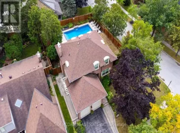 1810 Melody Drive, Mississauga, Ontario L5M2K8, 5 Bedrooms Bedrooms, ,4 BathroomsBathrooms,Single Family,For Sale,Melody,W7211332 1810 Melody Drive, Mississauga, Ontario L5M2K8, 5 Bedrooms Bedrooms, ,4 BathroomsBathrooms,Single Family,For Sale,Melody,W7211332