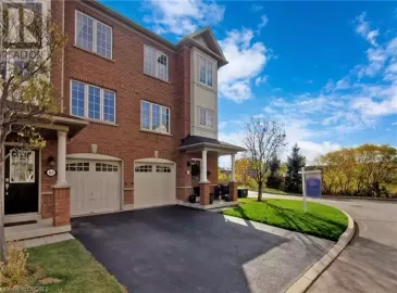 470 BEACH Boulevard, Hamilton, Ontario L8H6X2, 3 Bedrooms Bedrooms, ,3 BathroomsBathrooms,Single Family,For Sale,BEACH,40512133