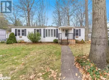 3 MURRAY Drive, Wasaga Beach, Ontario L9Z1K3, 3 Bedrooms Bedrooms, ,2 BathroomsBathrooms,Single Family,For Sale,MURRAY,40511191 3 MURRAY Drive, Wasaga Beach, Ontario L9Z1K3, 3 Bedrooms Bedrooms, ,2 BathroomsBathrooms,Single Family,For Sale,MURRAY,40511191