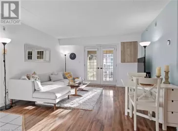 1421 WALKER'S Line, Burlington, ON L7M4P4, 2 Bedrooms Bedrooms, ,1 BathroomBathrooms,Single Family,For Sale,WALKER'S,40514245