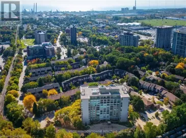 1110 WALDEN Circle, Mississauga, Ontario L5J4R3, 1 Bedroom Bedrooms, ,1 BathroomBathrooms,Single Family,For Sale,WALDEN,40515382