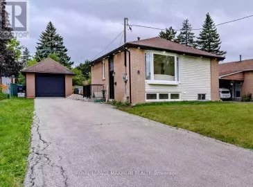 8 Lawrence Crescent, Brampton, Ontario L6W2P3, 3 Bedrooms Bedrooms, ,1 BathroomBathrooms,Single Family,For Lease,Lawrence,W7312768