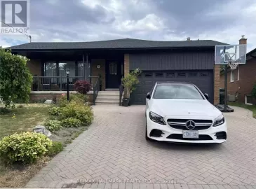 2091 Proverbs Drive, Mississauga, ON L4X1G3, 4 Bedrooms Bedrooms, ,2 BathroomsBathrooms,Single Family,For Lease,Proverbs,W7312764
