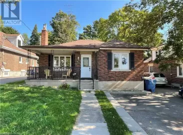 196 SILVERCREEK Parkway, Guelph, Ontario N1H3S7, 4 Bedrooms Bedrooms, ,2 BathroomsBathrooms,Single Family,For Sale,SILVERCREEK,40507918