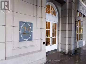 25 The Esplanade, Toronto, Ontario M5E1W5, 1 Bedroom Bedrooms, ,1 BathroomBathrooms,Single Family,For Sale,The Esplanade,C7313050