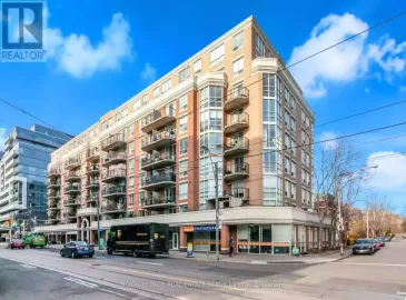 1000 King Street, Toronto, Ontario M6K3N1, 2 Bedrooms Bedrooms, ,2 BathroomsBathrooms,Single Family,For Sale,King,C7313156