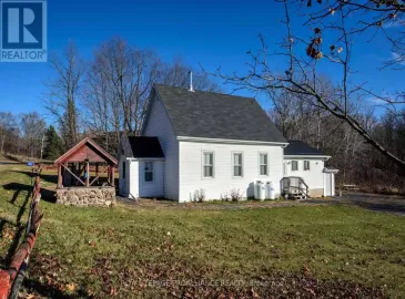 1867 Crow Lake Road, Central Frontenac, Ontario K0H2B0, 1 Bedroom Bedrooms, ,2 BathroomsBathrooms,Single Family,For Sale,Crow Lake,X7313264 1867 Crow Lake Road, Central Frontenac, Ontario K0H2B0, 1 Bedroom Bedrooms, ,2 BathroomsBathrooms,Single Family,For Sale,Crow Lake,X7313264