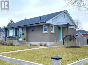 42 Hamilton, Brantford, Ontario N3S6Z9, 3 Bedrooms Bedrooms, ,2 BathroomsBathrooms,Single Family,For Sale,Hamilton,X7313308
