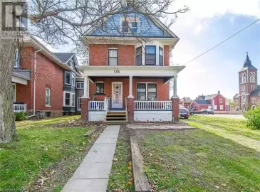 135 YOUNG Street, Welland, Ontario L3B4C7, 4 Bedrooms Bedrooms, ,2 BathroomsBathrooms,Single Family,For Sale,YOUNG,40513520