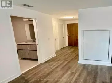 665 Queen Street, Toronto, Ontario M4M1G4, 2 Bedrooms Bedrooms, ,1 BathroomBathrooms,Single Family,For Lease,Queen,E7313636