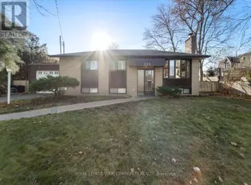 233 Bennet Drive, King, Ontario L7B1G6, 4 Bedrooms Bedrooms, ,2 BathroomsBathrooms,Single Family,For Sale,Bennet,N7313522 233 Bennet Drive, King, Ontario L7B1G6, 4 Bedrooms Bedrooms, ,2 BathroomsBathrooms,Single Family,For Sale,Bennet,N7313522