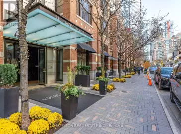 118 Yorkville, Toronto, Ontario M5R1H5, 4 Bedrooms Bedrooms, ,6 BathroomsBathrooms,Single Family,For Sale,Yorkville,C7314656 118 Yorkville, Toronto, Ontario M5R1H5, 4 Bedrooms Bedrooms, ,6 BathroomsBathrooms,Single Family,For Sale,Yorkville,C7314656