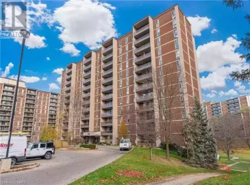 1966 MAIN Street, Hamilton, Ontario L8S1J6, 3 Bedrooms Bedrooms, ,2 BathroomsBathrooms,Single Family,For Sale,MAIN,40515419
