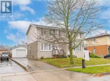 195 MOFFAT Drive, Cambridge, Ontario N1R6C1, 3 Bedrooms Bedrooms, ,1 BathroomBathrooms,Single Family,For Sale,MOFFAT,40514507