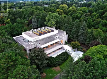 30 High Point Road, Toronto, ON M3C2R3, 8 Bedrooms Bedrooms, ,12 BathroomsBathrooms,Single Family,For Sale,High Point,C6053328