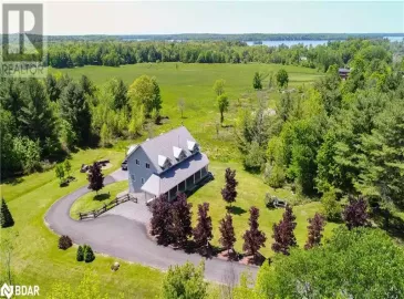1215 GOLDEN BEACH Road, Bracebridge, Ontario P1L1X4, 6 Bedrooms Bedrooms, ,4 BathroomsBathrooms,Single Family,For Sale,GOLDEN BEACH,40438391
