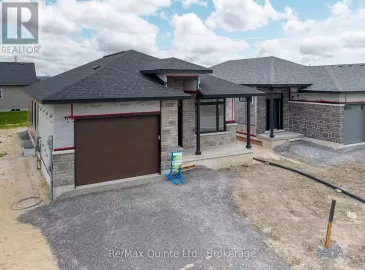 68 Hastings Park Drive, Belleville, Ontario K8P0H7, 3 Bedrooms Bedrooms, ,2 BathroomsBathrooms,Single Family,For Sale,Hastings Park,X6337078 68 Hastings Park Drive, Belleville, Ontario K8P0H7, 3 Bedrooms Bedrooms, ,2 BathroomsBathrooms,Single Family,For Sale,Hastings Park,X6337078