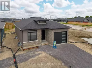 62 Hastings Park Drive, Belleville, Ontario K8P0H7, 2 Bedrooms Bedrooms, ,2 BathroomsBathrooms,Single Family,For Sale,Hastings Park,X6564682
