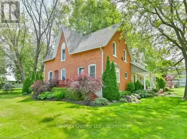 2421 County Rd 3 Road, Prince Edward County, Ontario K0K1L0, 5 Bedrooms Bedrooms, ,1 BathroomBathrooms,Single Family,For Sale,County Rd 3,X6568856