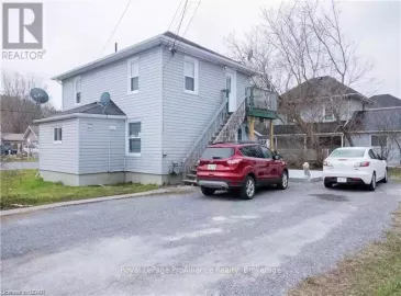 34 Alberta Street, Quinte West, ON K8V4V6, ,Multi-family,For Sale,Alberta,X6568944 34 Alberta Street, Quinte West, ON K8V4V6, ,Multi-family,For Sale,Alberta,X6568944