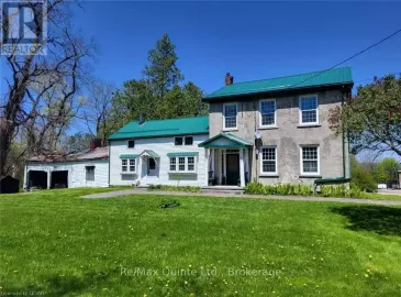 29 & 49 Trumble Lane, Prince Edward County, Ontario K0K2T0, 5 Bedrooms Bedrooms, ,1 BathroomBathrooms,Single Family,For Sale,Trumble,X6568008 29 & 49 Trumble Lane, Prince Edward County, Ontario K0K2T0, 5 Bedrooms Bedrooms, ,1 BathroomBathrooms,Single Family,For Sale,Trumble,X6568008