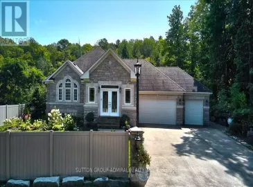 9 Tucson Road, Tiny, Ontario L9M0B6, 5 Bedrooms Bedrooms, ,4 BathroomsBathrooms,Single Family,For Sale,Tucson,S6739154