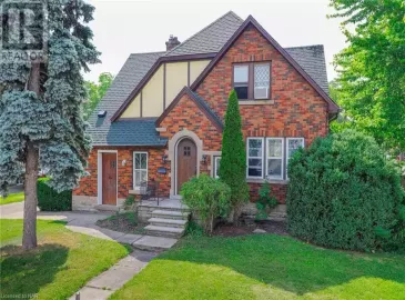 195 HELLEMS Avenue, Welland, Ontario L3B3B6, 3 Bedrooms Bedrooms, ,2 BathroomsBathrooms,Single Family,For Sale,HELLEMS,40467952 195 HELLEMS Avenue, Welland, Ontario L3B3B6, 3 Bedrooms Bedrooms, ,2 BathroomsBathrooms,Single Family,For Sale,HELLEMS,40467952