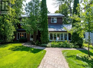 91 Riverside Drive, Kawartha Lakes, Ontario K0M1A0, 4 Bedrooms Bedrooms, ,3 BathroomsBathrooms,Single Family,For Sale,Riverside,X6739802 91 Riverside Drive, Kawartha Lakes, Ontario K0M1A0, 4 Bedrooms Bedrooms, ,3 BathroomsBathrooms,Single Family,For Sale,Riverside,X6739802