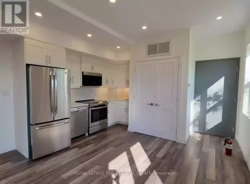 254 Armadale, Toronto, Ontario M6S3K4, 2 Bedrooms Bedrooms, ,1 BathroomBathrooms,Single Family,For Lease,Armadale,W7269666 254 Armadale, Toronto, Ontario M6S3K4, 2 Bedrooms Bedrooms, ,1 BathroomBathrooms,Single Family,For Lease,Armadale,W7269666