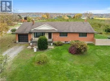 540 CONCESSION 1 Road, Niagara-on-the-Lake, Ontario L0S1J0, 5 Bedrooms Bedrooms, ,2 BathroomsBathrooms,Single Family,For Sale,CONCESSION 1,40507958