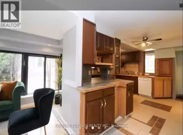 2603 Pilette Road, Windsor, ON N8W4W2, 4 Bedrooms Bedrooms, ,3 BathroomsBathrooms,Single Family,For Sale,Pilette,X7308906 2603 Pilette Road, Windsor, ON N8W4W2, 4 Bedrooms Bedrooms, ,3 BathroomsBathrooms,Single Family,For Sale,Pilette,X7308906
