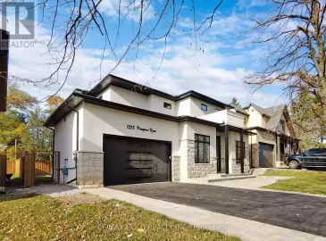 1215 Pinegrove Road, Oakville, Ontario L6L2W8, 5 Bedrooms Bedrooms, ,5 BathroomsBathrooms,Single Family,For Sale,Pinegrove,W7313086