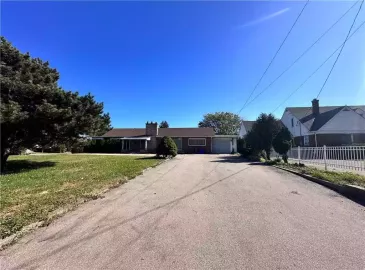 Stoney Creek, ON L8G2B9, 3 Bedrooms Bedrooms, ,1 BathroomBathrooms,Single Family,For Lease,H4180530 Stoney Creek, ON L8G2B9, 3 Bedrooms Bedrooms, ,1 BathroomBathrooms,Single Family,For Lease,H4180530