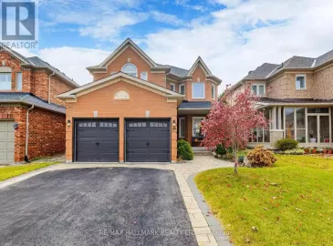 49 Palomino Drive, Richmond Hill, Ontario L4C0P8, 5 Bedrooms Bedrooms, ,5 BathroomsBathrooms,Single Family,For Sale,Palomino,N7315264