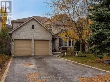 5 Berry Court, Barrie, Ontario L4N0J6, 4 Bedrooms Bedrooms, ,4 BathroomsBathrooms,Single Family,For Sale,Berry,S7315118