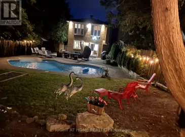 36 Charnwood Place, Markham, Ontario L3T5H3, 1 Bedroom Bedrooms, ,1 BathroomBathrooms,Single Family,For Lease,Charnwood,N7315922