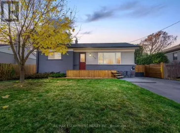 214 Hampton Heath Road, Burlington, ON L7L4P3, 2 Bedrooms Bedrooms, ,1 BathroomBathrooms,Single Family,For Sale,Hampton Heath,W7315658
