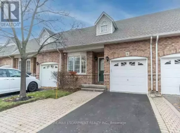 3045 New Street, Burlington, ON L7N3V9, 2 Bedrooms Bedrooms, ,2 BathroomsBathrooms,Single Family,For Sale,New,W7315736