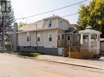 4551 FERGUSON Street, Niagara Falls, Ontario L2E2Y7, 3 Bedrooms Bedrooms, ,2 BathroomsBathrooms,Single Family,For Sale,FERGUSON,40515252