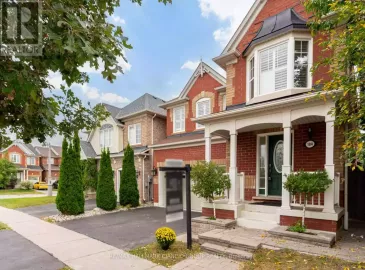 104 Reeves Way Boulevard, Whitchurch-Stouffville, Ontario L4A0J8, 5 Bedrooms Bedrooms, ,3 BathroomsBathrooms,Single Family,For Sale,Reeves Way,N7316514 104 Reeves Way Boulevard, Whitchurch-Stouffville, Ontario L4A0J8, 5 Bedrooms Bedrooms, ,3 BathroomsBathrooms,Single Family,For Sale,Reeves Way,N7316514