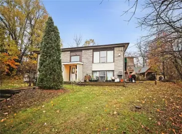 Beamsville, Ontario L0R1B3, 8 Bedrooms Bedrooms, ,4 BathroomsBathrooms,Single Family,For Sale,H4180661 Beamsville, Ontario L0R1B3, 8 Bedrooms Bedrooms, ,4 BathroomsBathrooms,Single Family,For Sale,H4180661