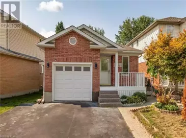 347 KEEWATIN Avenue, Kitchener, Ontario N2B3W2, 3 Bedrooms Bedrooms, ,2 BathroomsBathrooms,Single Family,For Lease,KEEWATIN,40516143